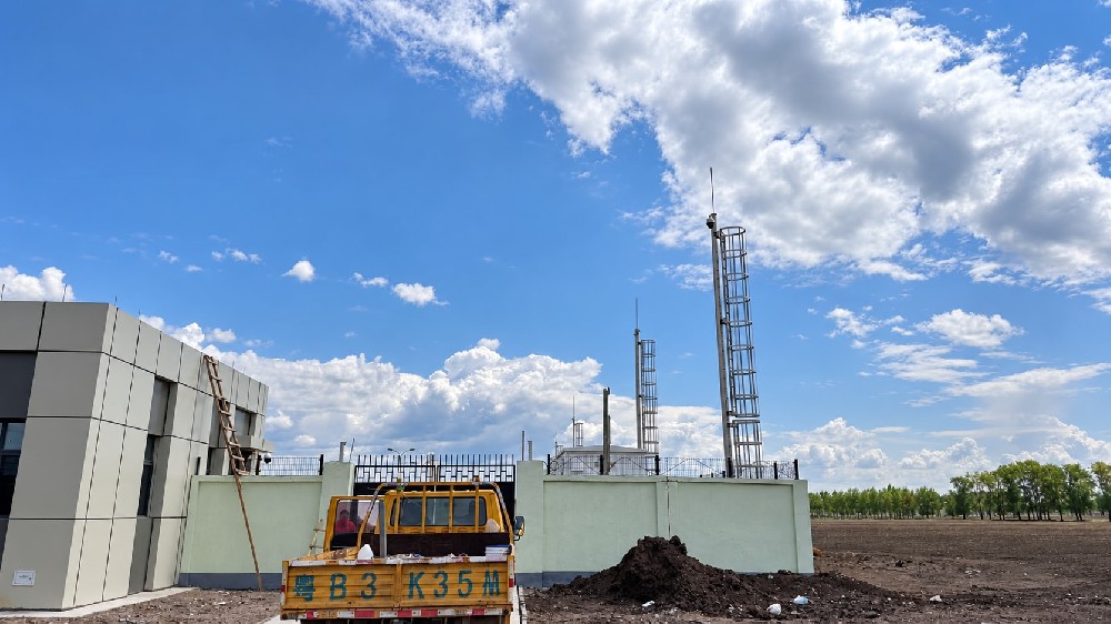 Northeast China Oilfield Perimeter Security Pole Project