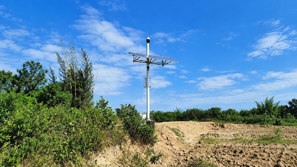 Standard Off‑Grid Solar-Ready CCTV Poles | Cost‑Optimized PV‑Ready Mast | C3‑C4